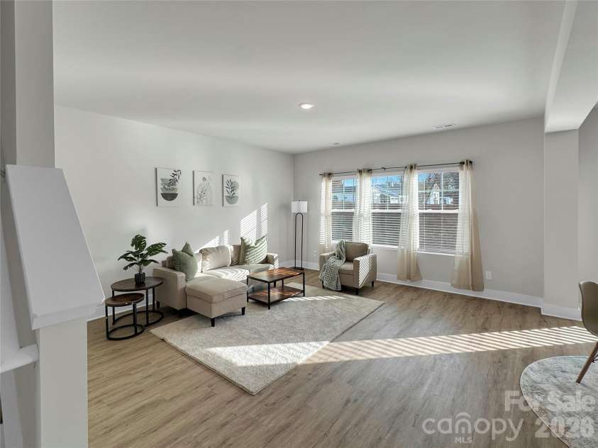 105 Silverwood Court, Mooresville, NC 28115.  MLS# CAR4353311, YatesRealty ID 16105. 