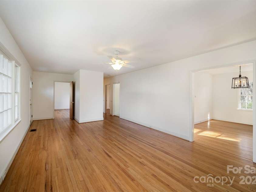 1601 South Point Road, Belmont, NC 28012.  MLS# CAR4226127, YatesRealty ID 16105. 