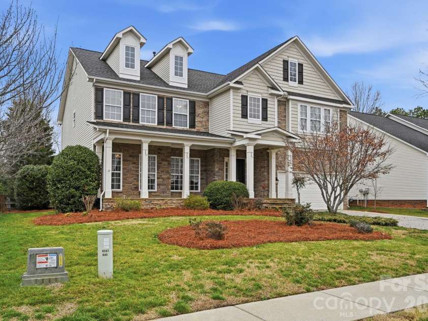 8116 Madrigal Court, Waxhaw, NC 28173.  MLS# CAR4347745, YatesRealty ID 16106. 
