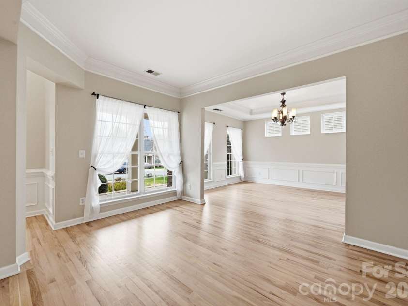 8116 Madrigal Court, Waxhaw, NC 28173.  MLS# CAR4347745, YatesRealty ID 16106. 