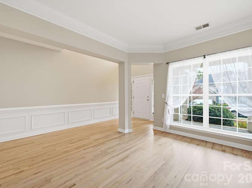 8116 Madrigal Court, Waxhaw, NC 28173.  MLS# CAR4347745, YatesRealty ID 16106. 