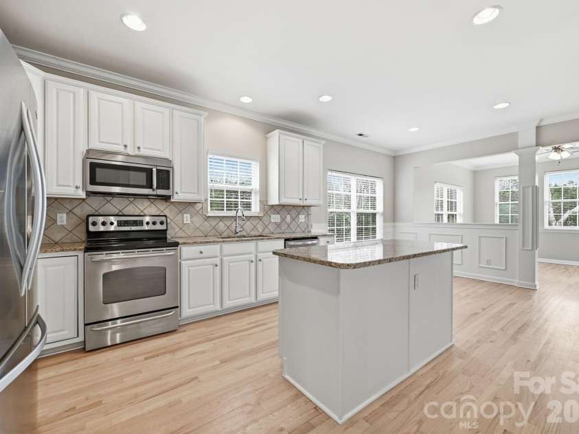 8116 Madrigal Court, Waxhaw, NC 28173.  MLS# CAR4347745, YatesRealty ID 16106. 