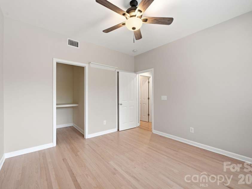 8116 Madrigal Court, Waxhaw, NC 28173.  MLS# CAR4347745, YatesRealty ID 16106. 