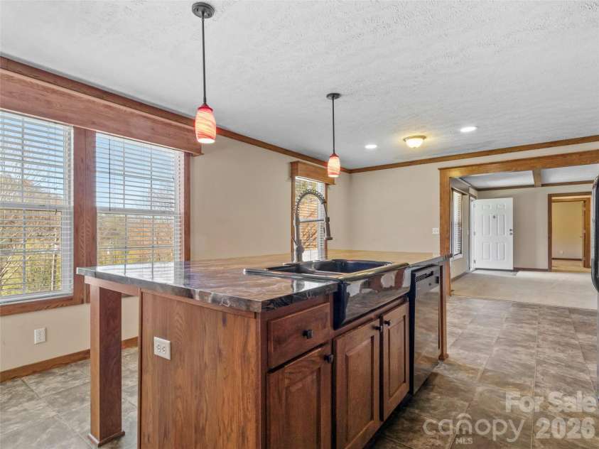 695 Johnson Farm Road, Canton, NC 28716.  MLS# CAR4359837, YatesRealty ID 16107. 