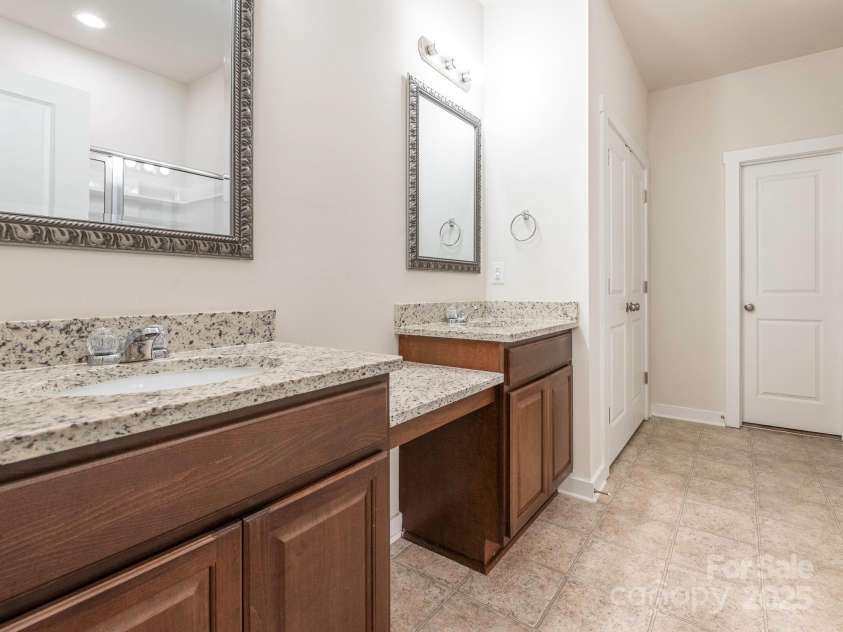 805 Old Little Rock Road, Charlotte, NC 28214.  MLS# CAR4259723, YatesRealty ID 16107. Main level primary Bathroom