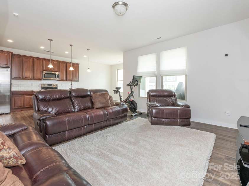 805 Old Little Rock Road, Charlotte, NC 28214.  MLS# CAR4259723, YatesRealty ID 16107. Open living kitchen & dining