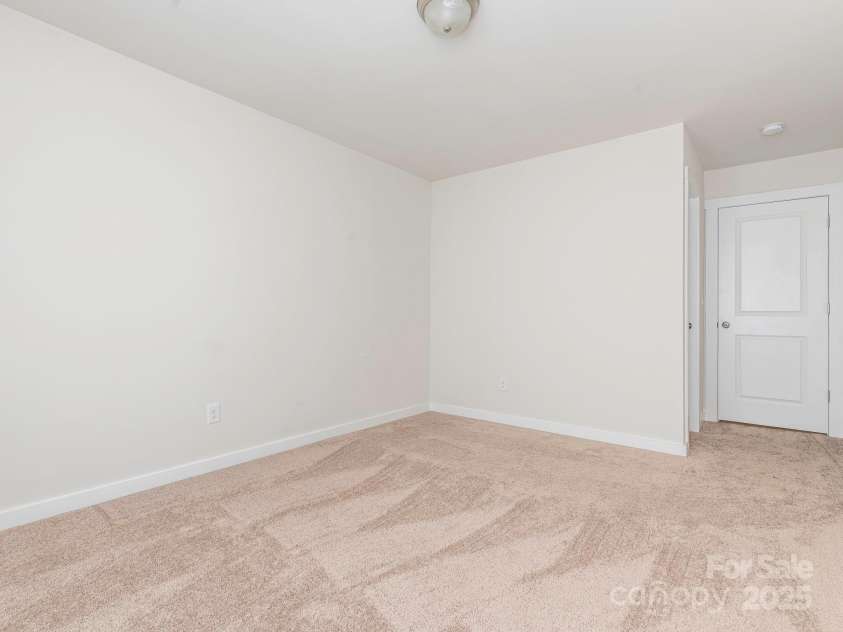 805 Old Little Rock Road, Charlotte, NC 28214.  MLS# CAR4259723, YatesRealty ID 16107. Upstairs bedroom 4