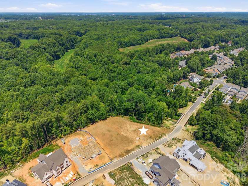 1400 Samuel Spencer Parkway, Davidson, NC 28036.  MLS# CAR4400407, YatesRealty ID 16108. 