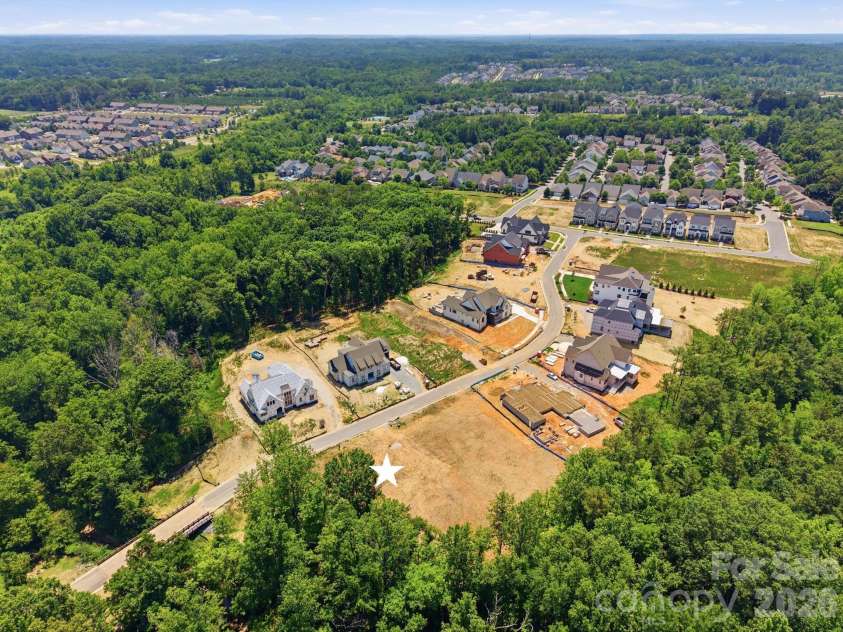 1400 Samuel Spencer Parkway, Davidson, NC 28036.  MLS# CAR4400407, YatesRealty ID 16108. 