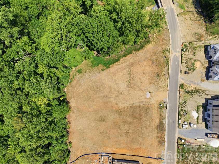 1400 Samuel Spencer Parkway, Davidson, NC 28036.  MLS# CAR4400407, YatesRealty ID 16108. 