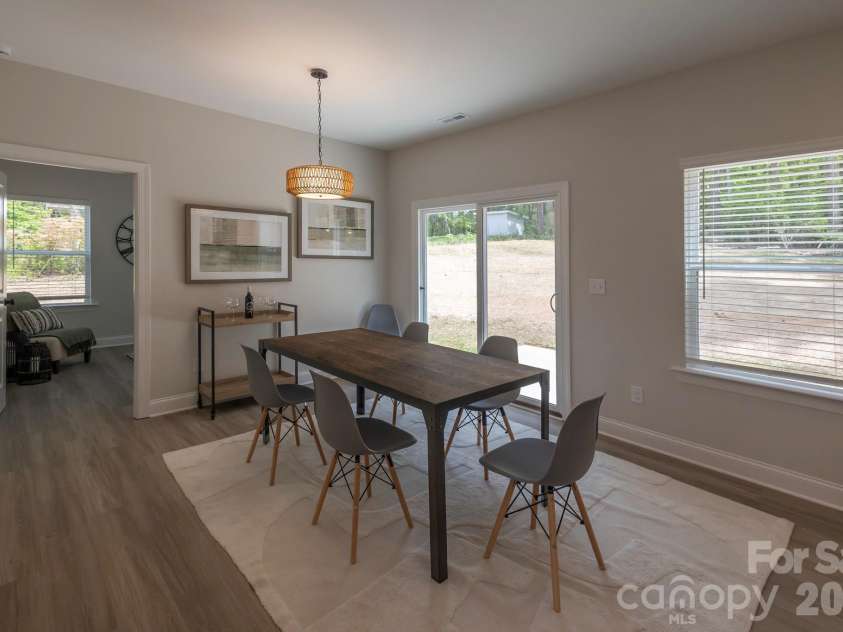 7813 Benning Street, Charlotte, NC 28216.  MLS# CAR4361877, YatesRealty ID 16109. 
