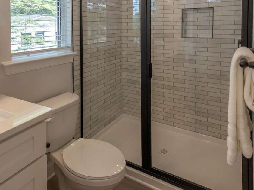 7813 Benning Street, Charlotte, NC 28216.  MLS# CAR4361877, YatesRealty ID 16109. 