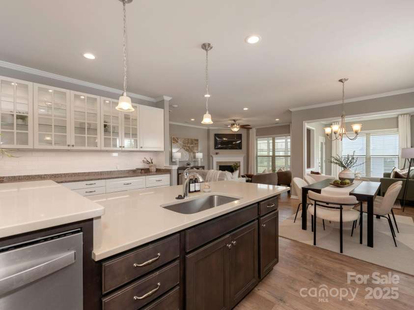 804 Birdsong Way, Fort Mill, SC 29715.  MLS# CAR4244710, YatesRealty ID 16109. 
