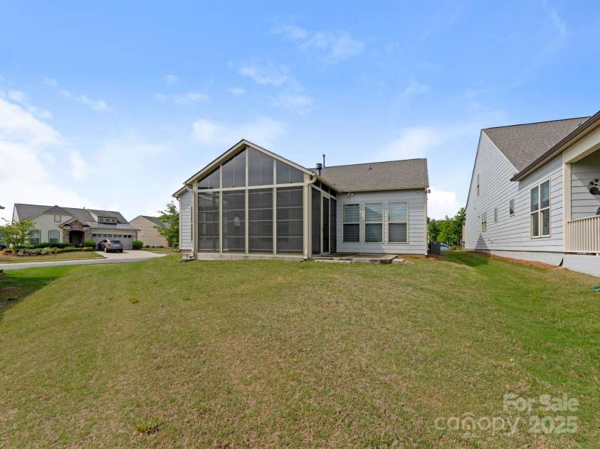 804 Birdsong Way, Fort Mill, SC 29715.  MLS# CAR4244710, YatesRealty ID 16109. 