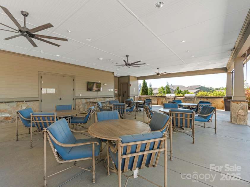 804 Birdsong Way, Fort Mill, SC 29715.  MLS# CAR4244710, YatesRealty ID 16109. 