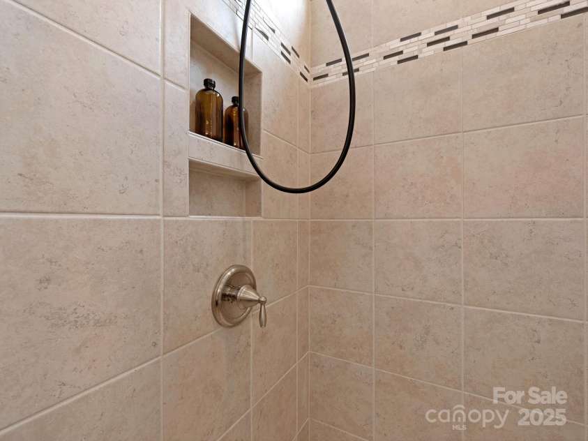 804 Birdsong Way, Fort Mill, SC 29715.  MLS# CAR4244710, YatesRealty ID 16109. 