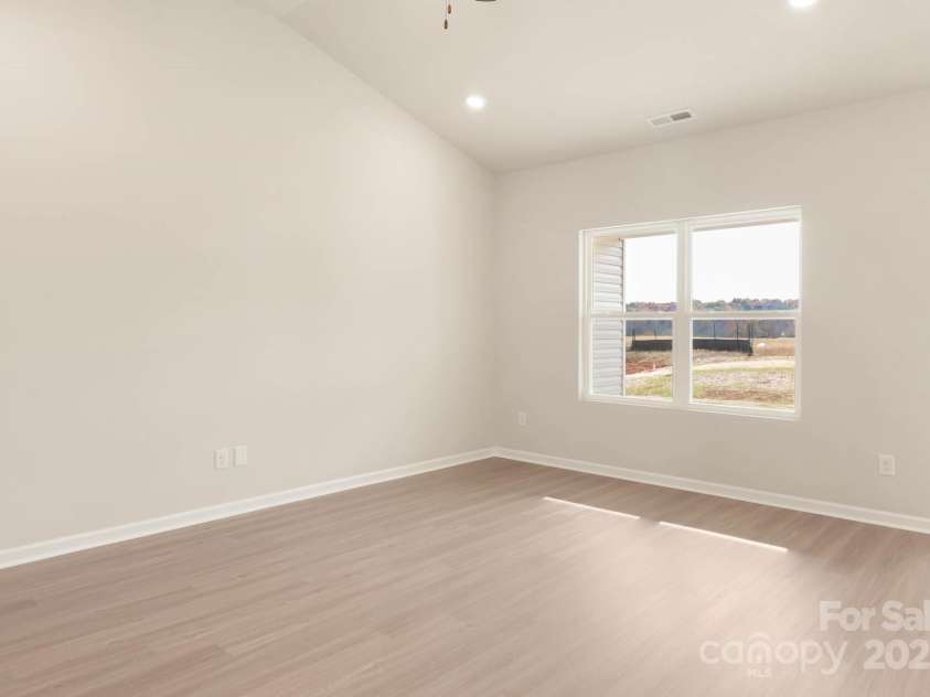 3254 Maple Ridge Drive, Gastonia, NC 28052.  MLS# CAR4228731, YatesRealty ID 1611. 