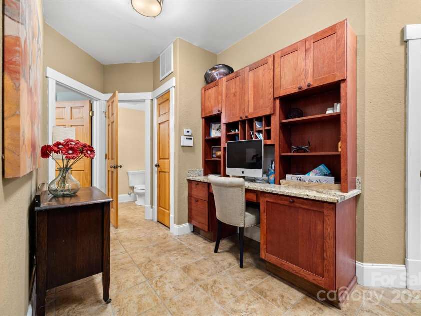 571 Terrys Gap Road, Fletcher, NC 28732.  MLS# CAR4330724, YatesRealty ID 1611. 