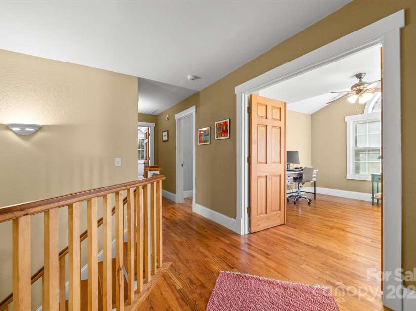 571 Terrys Gap Road, Fletcher, NC 28732.  MLS# CAR4330724, YatesRealty ID 1611. 