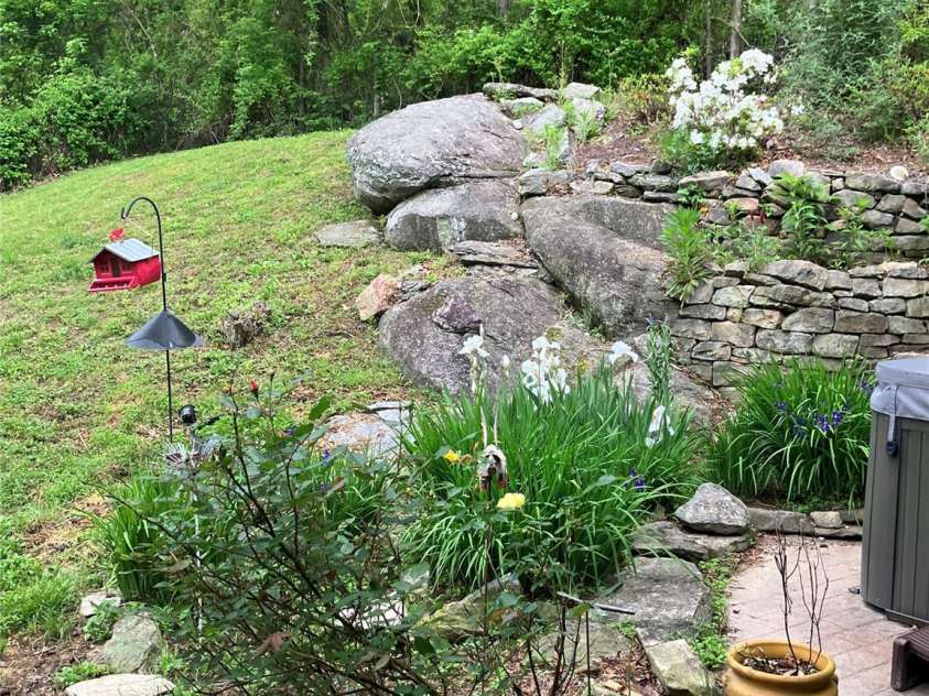 571 Terrys Gap Road, Fletcher, NC 28732.  MLS# CAR4330724, YatesRealty ID 1611. 