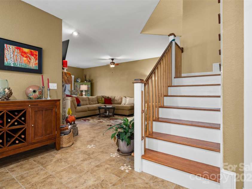 571 Terrys Gap Road, Fletcher, NC 28732.  MLS# CAR4330724, YatesRealty ID 1611. Let's go upstairs!