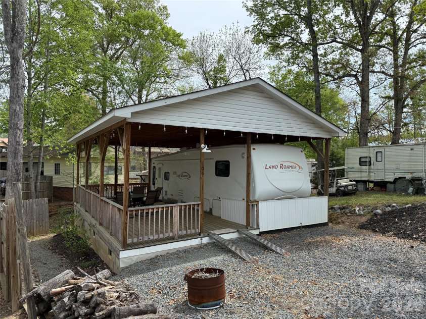 106 Musket Trail, Mount Gilead, NC 27306.  MLS# CAR4366282, YatesRealty ID 16111. 
