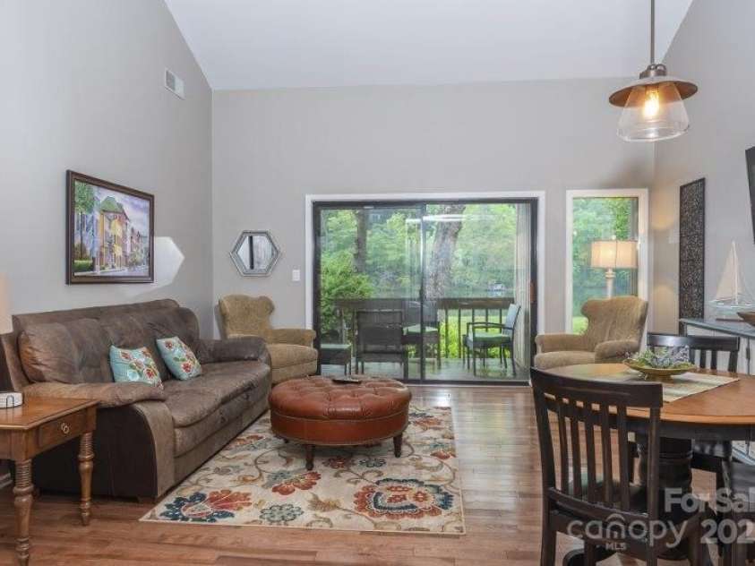 147 Lake Drive, Lake Lure, NC 28746.  MLS# CAR4221917, YatesRealty ID 16111. 