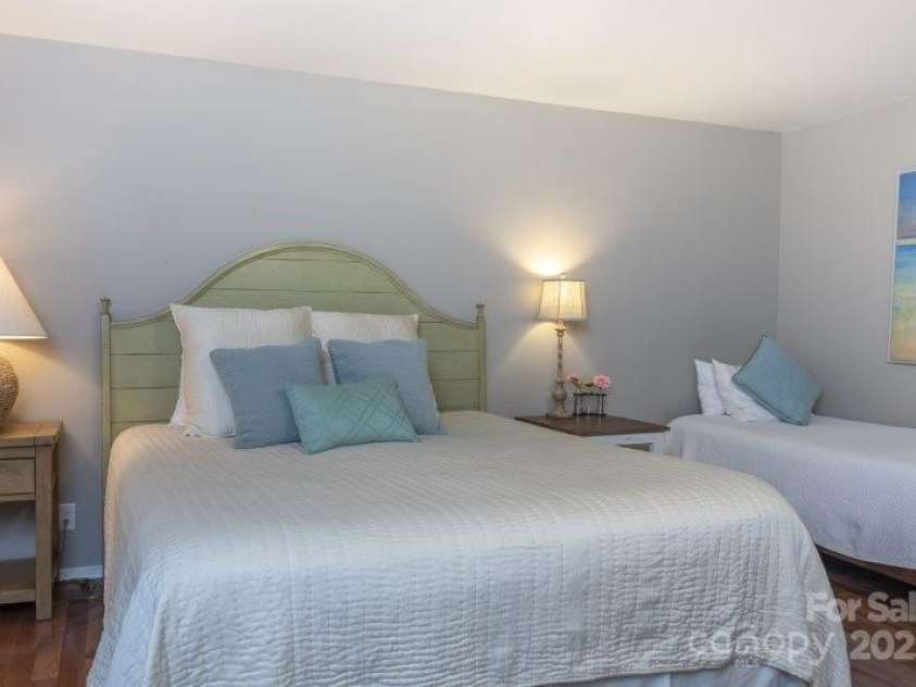 147 Lake Drive, Lake Lure, NC 28746.  MLS# CAR4221917, YatesRealty ID 16111. 