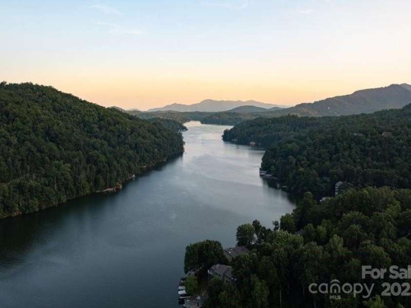 147 Lake Drive, Lake Lure, NC 28746.  MLS# CAR4221917, YatesRealty ID 16111. 