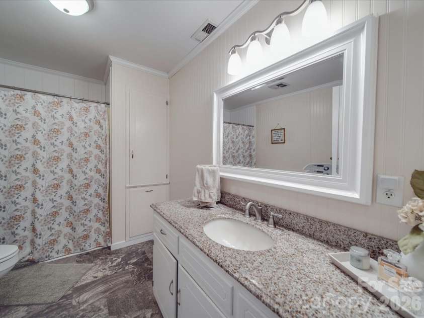 8601 Ansonville Polkton Road, Polkton, NC 28135.  MLS# CAR4244538, YatesRealty ID 16112. 