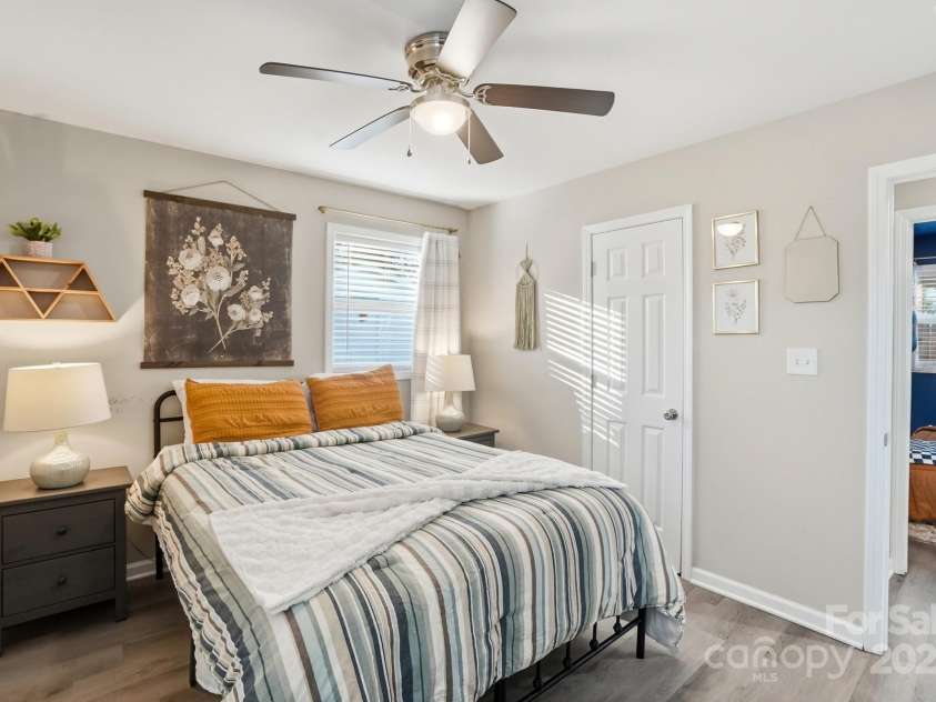 906 Eastwood Drive, Rock Hill, SC 29730.  MLS# CAR4333125, YatesRealty ID 16113. 