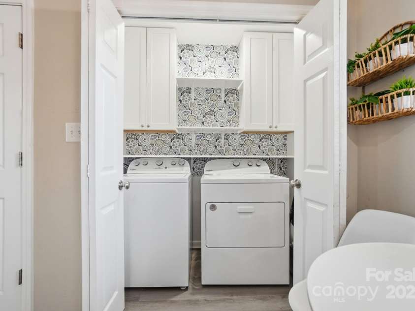 906 Eastwood Drive, Rock Hill, SC 29730.  MLS# CAR4333125, YatesRealty ID 16113. 