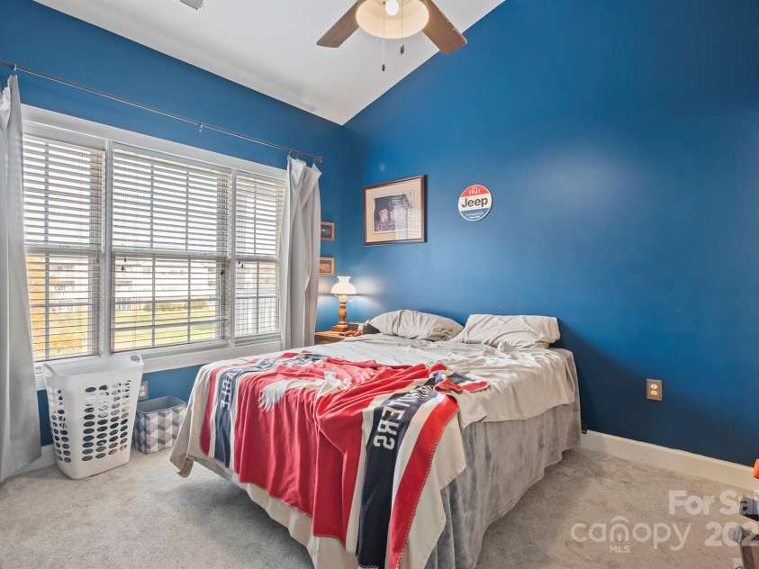 8931 Meadow Vista Road, Charlotte, NC 28213.  MLS# CAR4203743, YatesRealty ID 16114. 