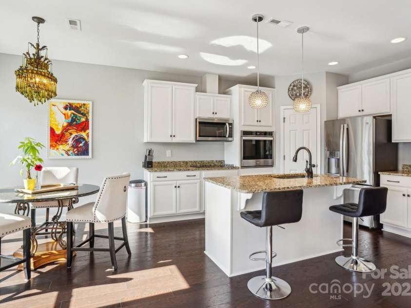 21610 Rio Oro Drive, Cornelius, NC 28031.  MLS# CAR4258966, YatesRealty ID 16116. 