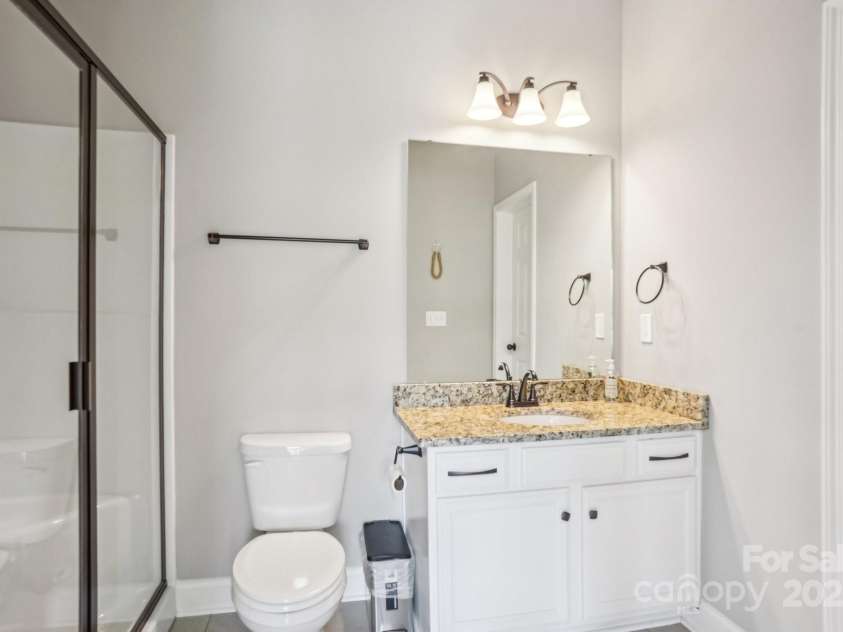 21610 Rio Oro Drive, Cornelius, NC 28031.  MLS# CAR4258966, YatesRealty ID 16116. 