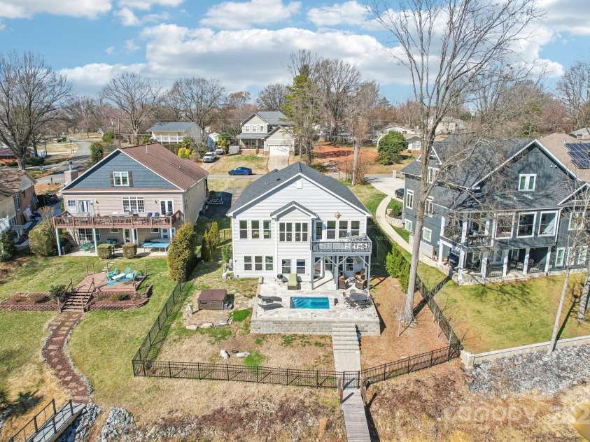 21610 Rio Oro Drive, Cornelius, NC 28031.  MLS# CAR4258966, YatesRealty ID 16116. 