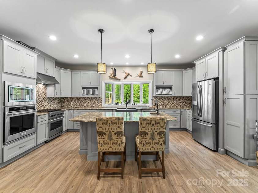 4290 Black Bear Trail, Morganton, NC 28655.  MLS# CAR4258789, YatesRealty ID 16117. 
