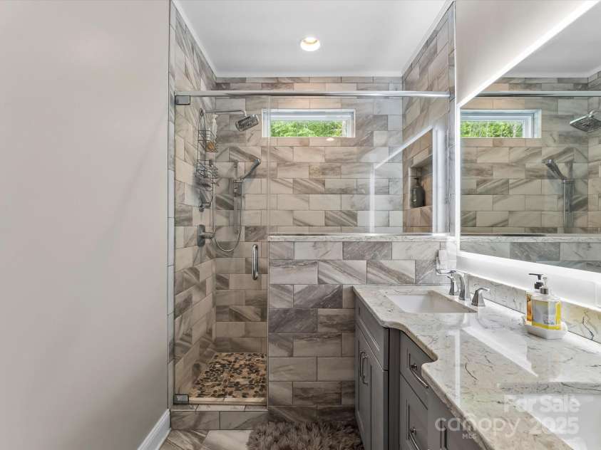 4290 Black Bear Trail, Morganton, NC 28655.  MLS# CAR4258789, YatesRealty ID 16117. 