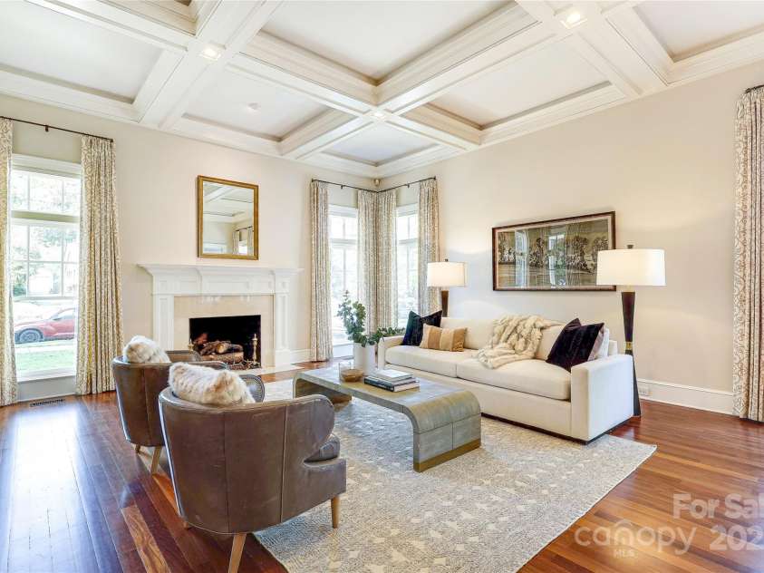 1333 Carlton Avenue, Charlotte, NC 28203.  MLS# CAR4211721, YatesRealty ID 16118. Formal Living Room