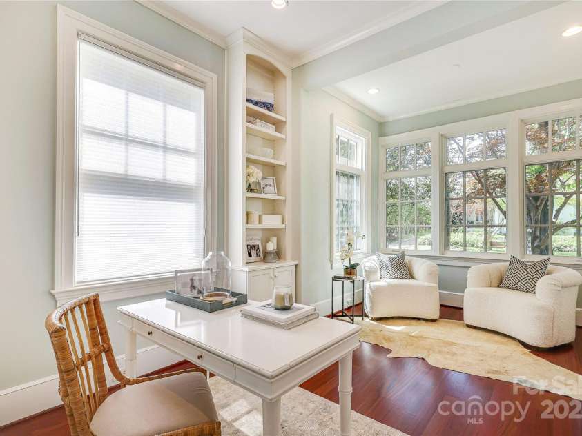 1333 Carlton Avenue, Charlotte, NC 28203.  MLS# CAR4211721, YatesRealty ID 16118. Office & Sunroom