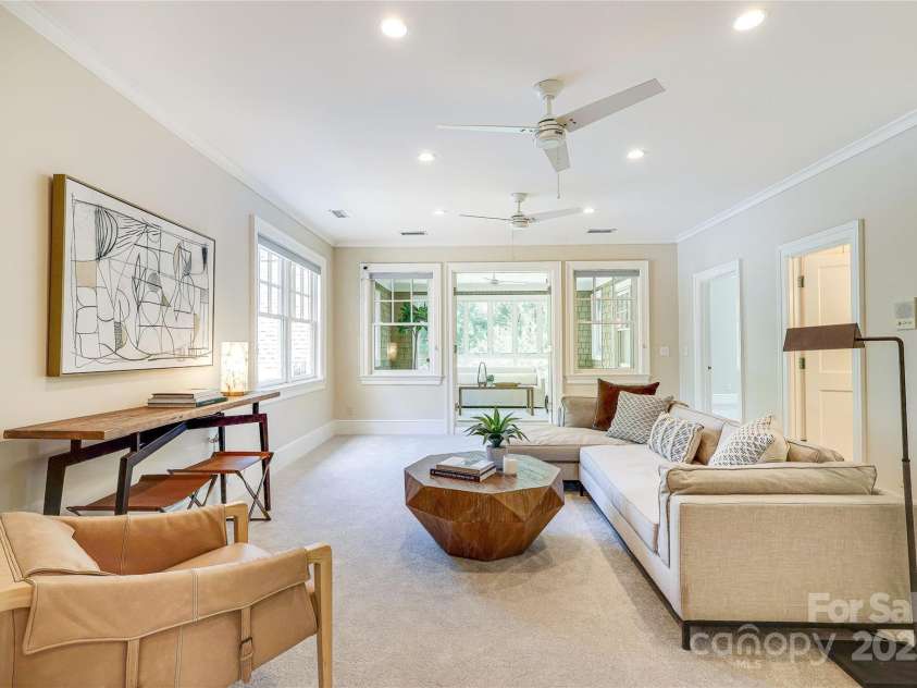1333 Carlton Avenue, Charlotte, NC 28203.  MLS# CAR4211721, YatesRealty ID 16118. Upstairs Bonus Room