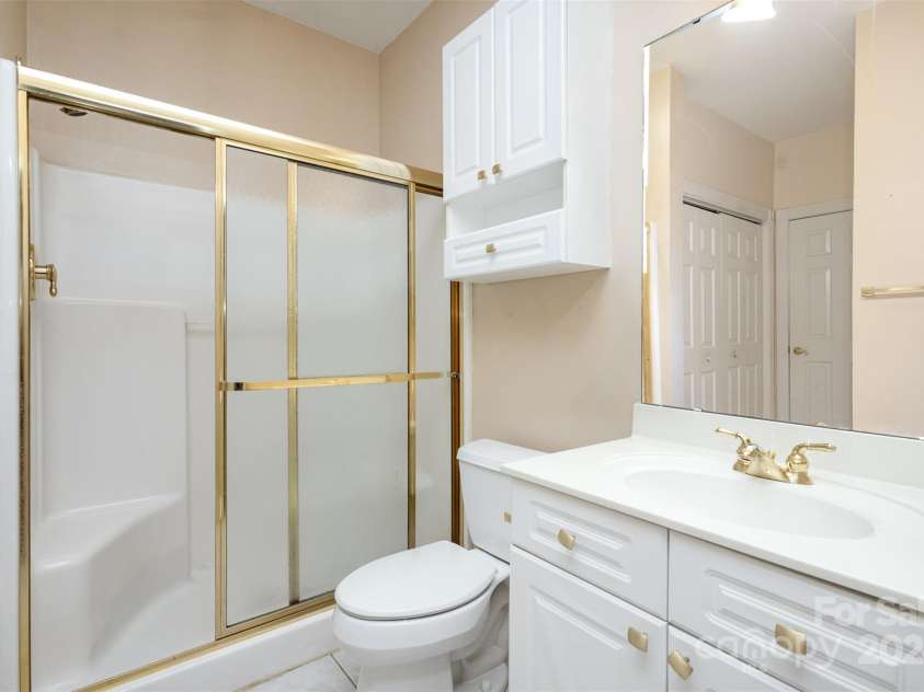 9315 Meadow Vista Road, Charlotte, NC 28213.  MLS# CAR4206796, YatesRealty ID 1612. 