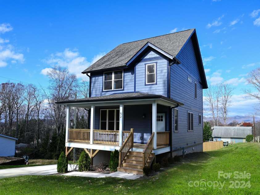 52 Fox Drive, Asheville, NC 28803.  MLS# CAR4201409, YatesRealty ID 16120. Brand New Construction