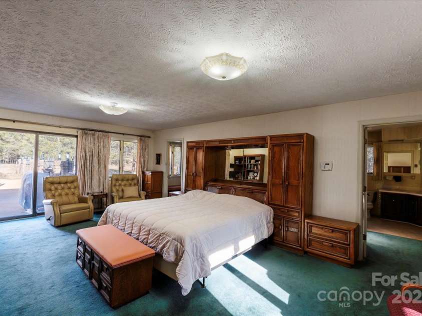 481 Kelly Lane, Pisgah Forest, NC 28768.  MLS# CAR4208992, YatesRealty ID 16121. 