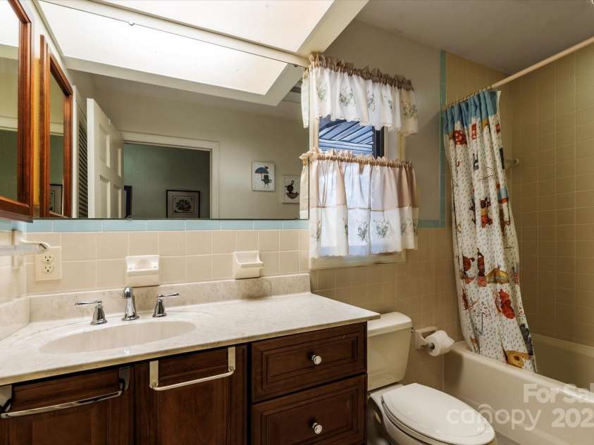 481 Kelly Lane, Pisgah Forest, NC 28768.  MLS# CAR4208992, YatesRealty ID 16121. 