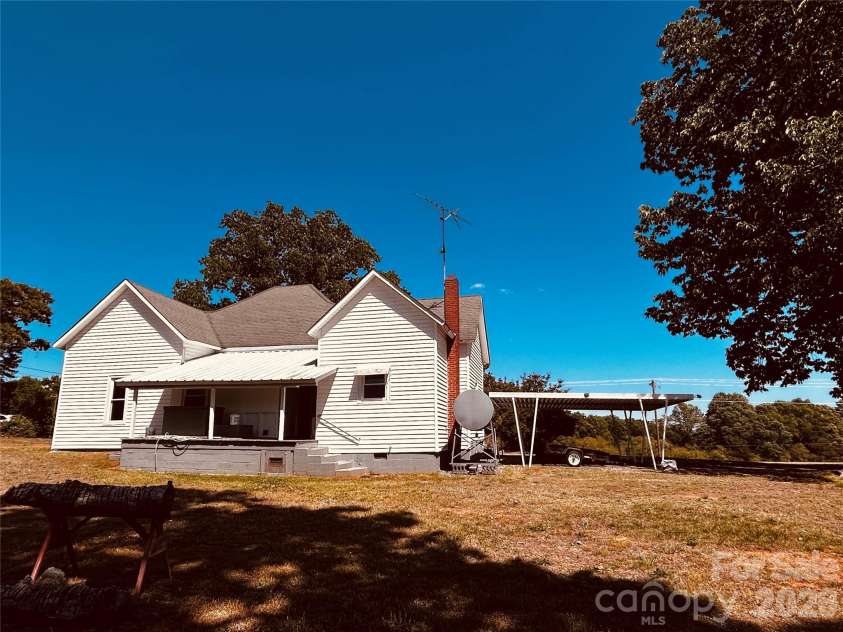 6546 NC 10 Highway, Vale, NC 28168.  MLS# CAR4370826, YatesRealty ID 16123. 