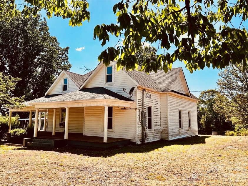 6546 NC 10 Highway, Vale, NC 28168.  MLS# CAR4370826, YatesRealty ID 16123. 