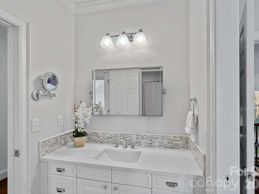 107 Waterhouse Court, Mooresville, NC 28117.  MLS# CAR4332138, YatesRealty ID 16125. 