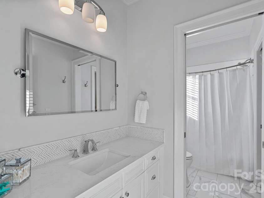 107 Waterhouse Court, Mooresville, NC 28117.  MLS# CAR4332138, YatesRealty ID 16125. 