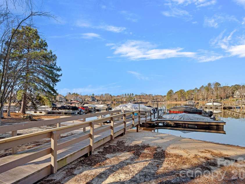 107 Waterhouse Court, Mooresville, NC 28117.  MLS# CAR4332138, YatesRealty ID 16125. 